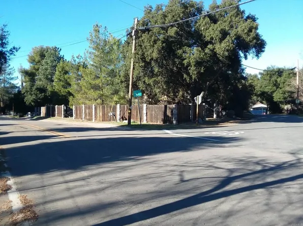 Gladiola Dr, Campo, CA 91906