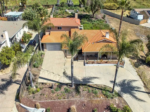 23120 N Canyon Lake Dr, Canyon Lake, CA 92587