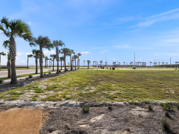 426 Horse Tail Ln, Port Aransas, TX 78373