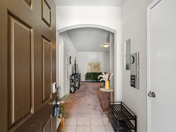 838 E Harvey Ave, Fort Worth, TX 76104