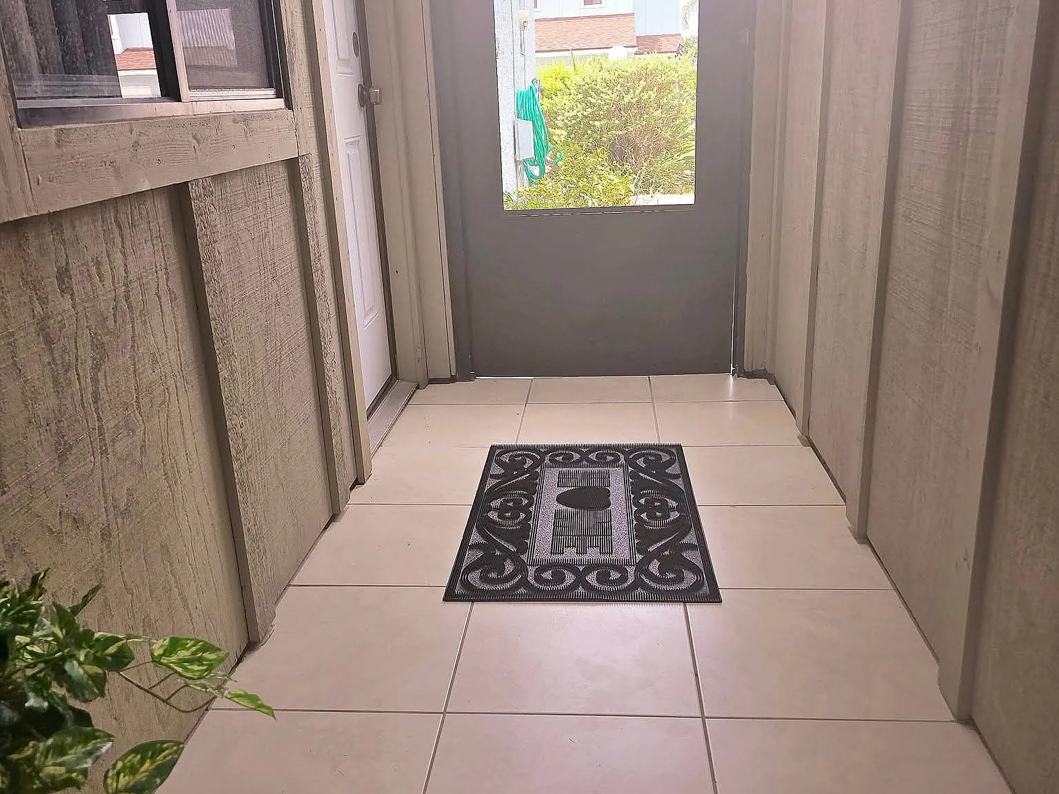 2 bed, 910 sqft, $2,250 — Photo 4