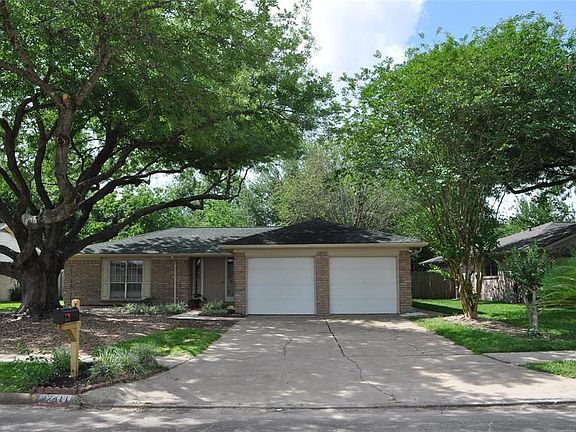 2nd image of 22411 Merrymount Dr