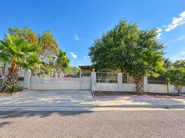 403 Moonstone Rd, Laredo, TX 78046