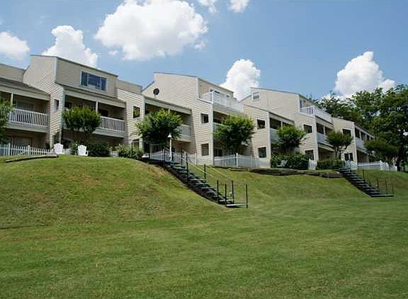 2nd image of 1818 S Lakeshore Blvd APT 41