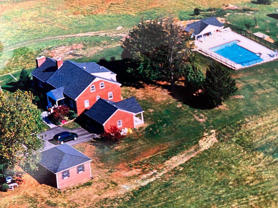 Echo Dell Aerial 2001