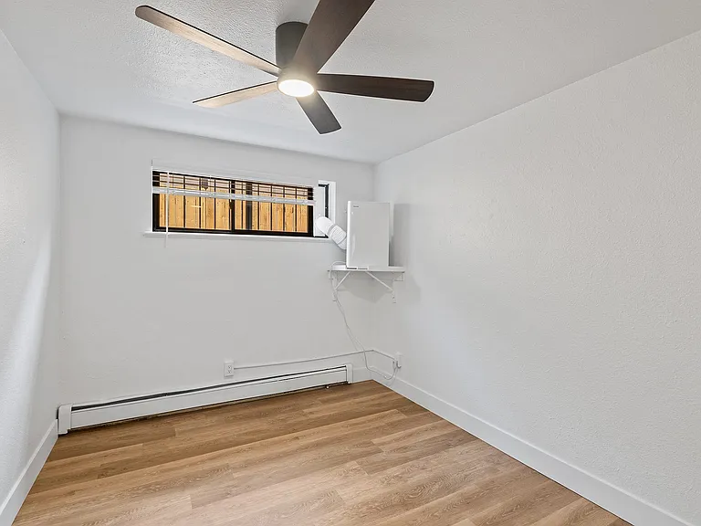 Marion Street Apartments — Photo 22