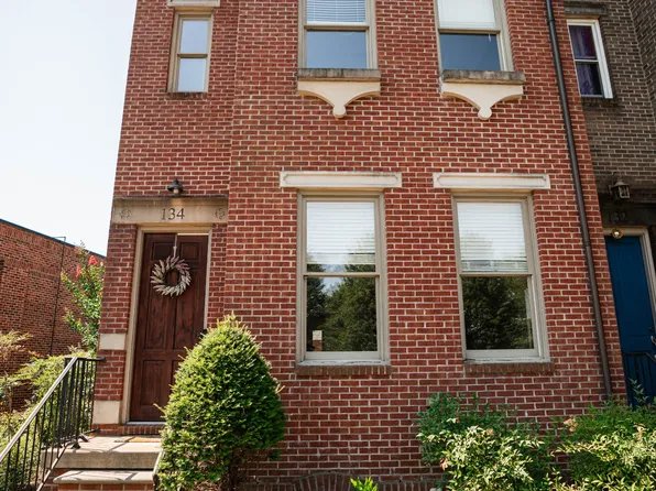 134 Centre St, Pleasant View, TN 37146