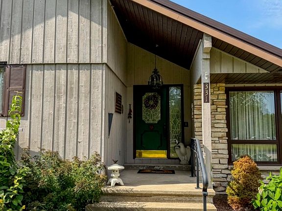 2nd image of 331 Orchard Cir