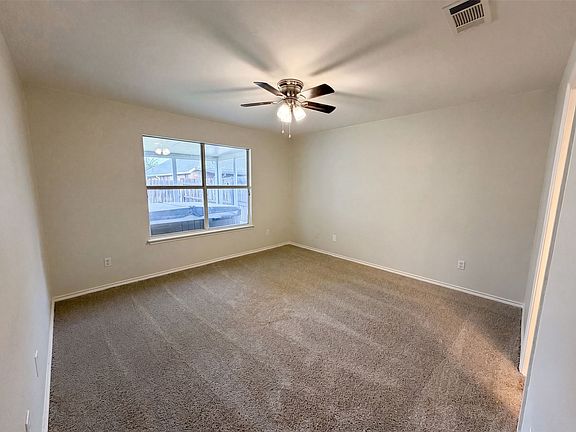 4th image of 2026 Cardinal Ln