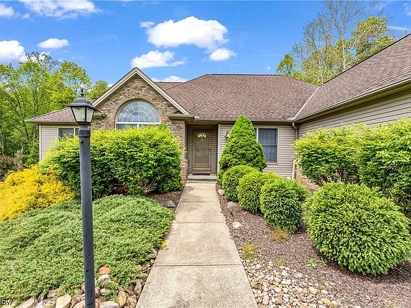 4th image of 16355 Ceile Cir