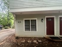 2nd image of 925 Greenwood Ave NE #D
