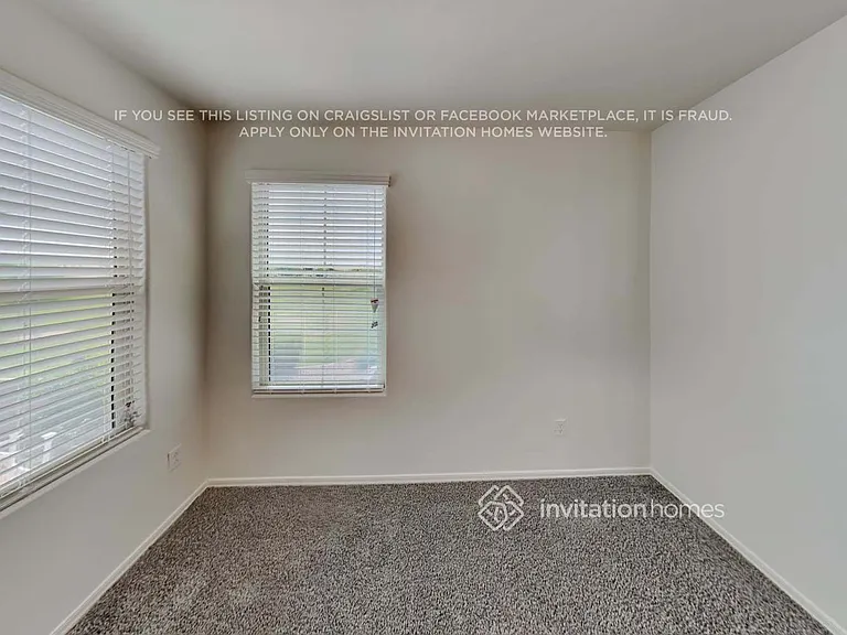 496 N Ranger Trl — Photo 13