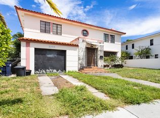 2075 N Bay Rd, Miami Beach, FL 33140