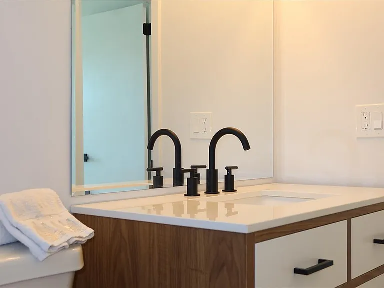 1808 Harpoon Dr — Photo 8