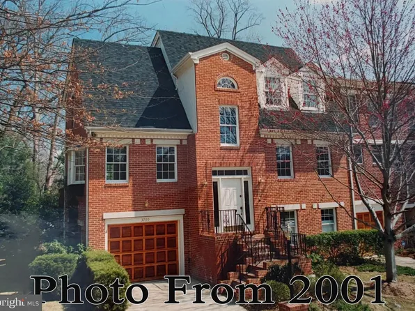3709 Jenny Lynne Ln, Fairfax, VA 22030