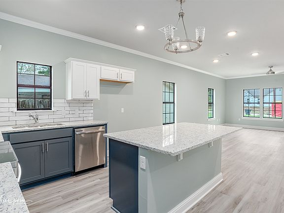 4th image of 5909 Glen Eagle Dr