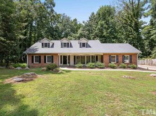 180 Westover Dr, Roxboro, NC 27573