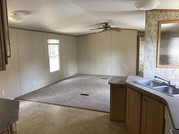 5th image of 916 Turney Ln