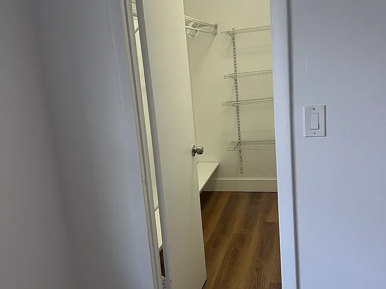 30 SW 57th Ct — Photo 9