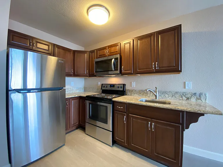 1845 Hornblend St #26 — Photo 4