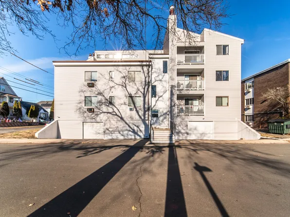 70 Weber Avenue, Bridgeport, CT 06610