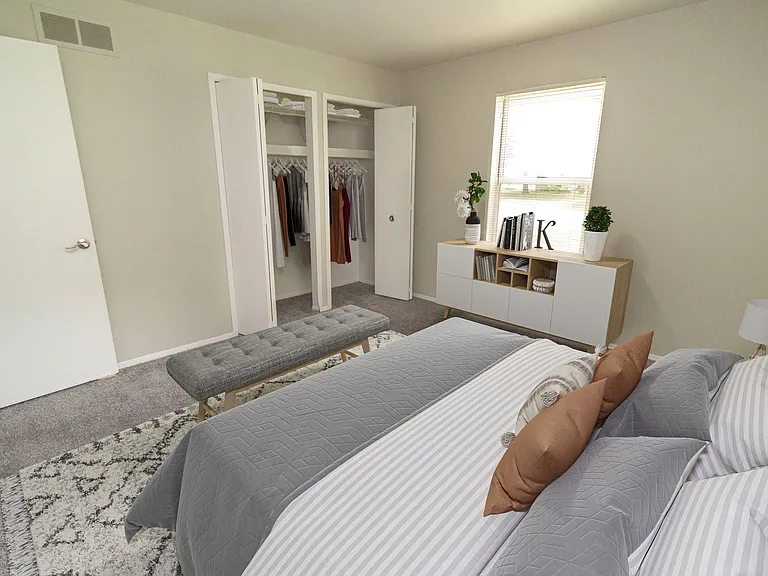 Whispering Winds Apartments — Photo 17