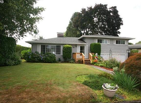 2nd image of 615 NW 86th St