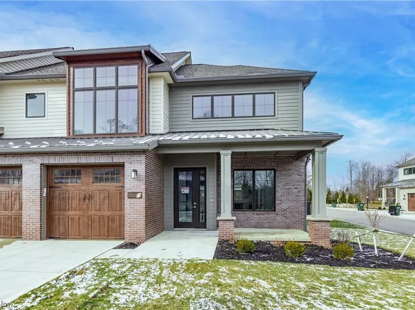 2520 Edgewood Trce, Cleveland, OH 44124