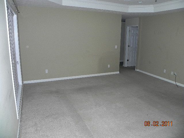 2nd image of 64 Redwood Dr