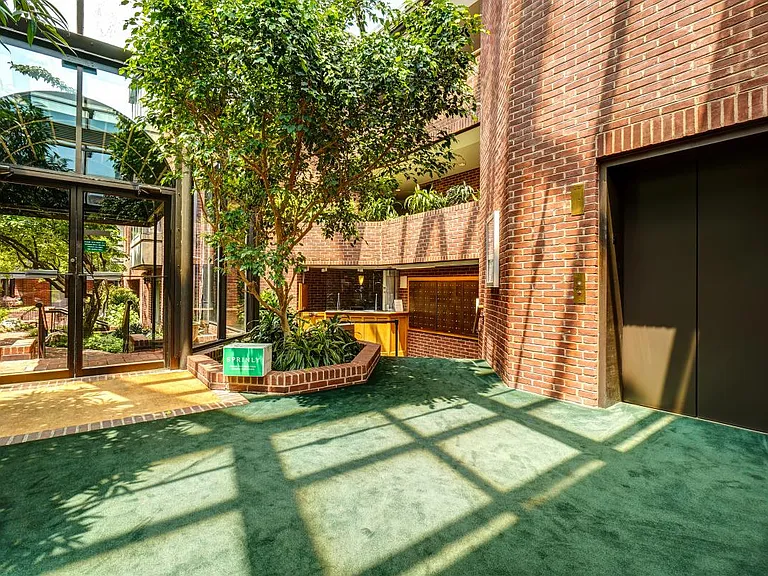 1080 Wisconsin Ave NW #2019 — Photo 4