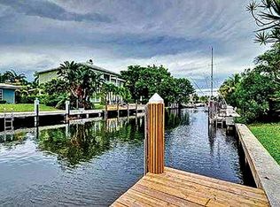 737 NE 70th St, Boca Raton, FL 33487