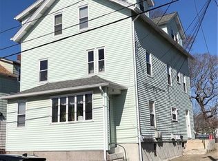 20 Chambers St, Cumberland, RI 02864