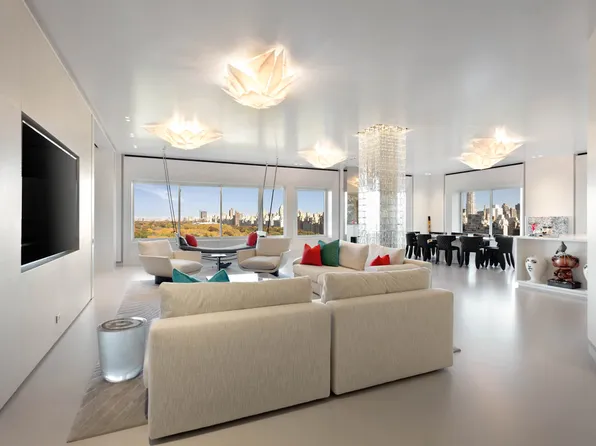 106 Central Park South image 3 of 14