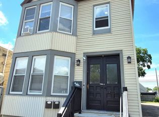 445 5th Ave #1, Troy, NY 12182