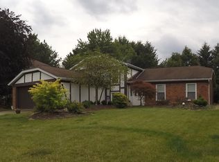 17375 Lexington Ln, Strongsville, OH