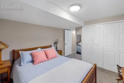 320 W Cheyenne Mountain Blvd — Photo 32