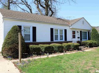 2325 S Spring St, Springfield, IL 62704