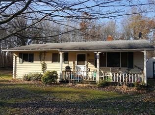 2325 Eureka Rd, Ashtabula, OH 44004