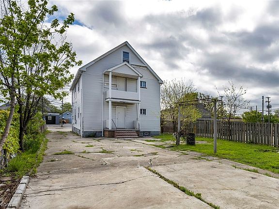5th image of 3278 W 117th St