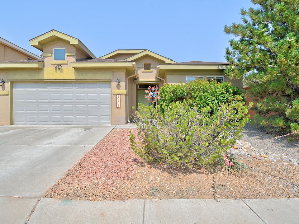 1st image of 10405 Vallecito Dr NW