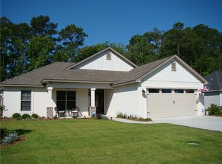 47 Magnolia Bluff Dr, Brunswick, GA 31525