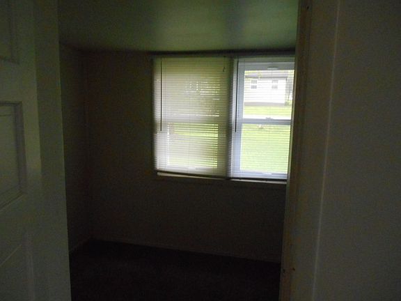 SMALL SIDE ROOM [KIDS ROOM]