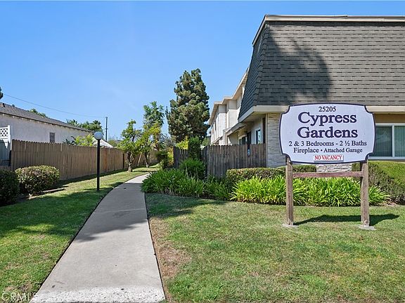3rd image of 25205 Cypress St APT 3
