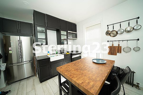 1st image of 18-47 Ditmars Blvd #3R