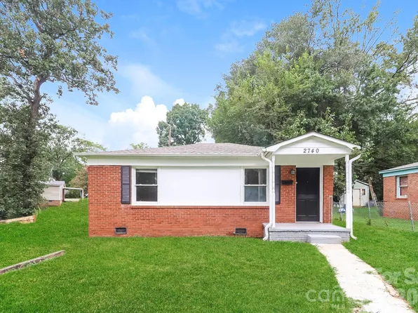 2740 Remington St, Charlotte, NC 28216