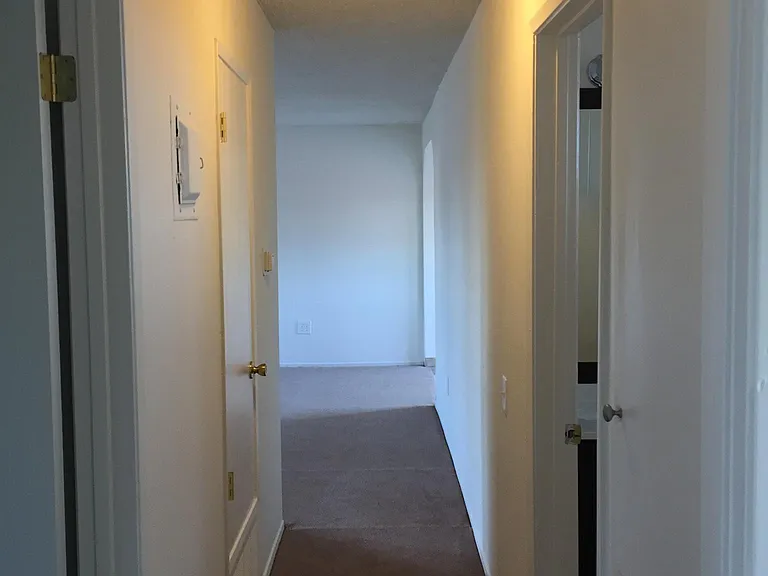 167 S Malena Dr #C — Photo 10