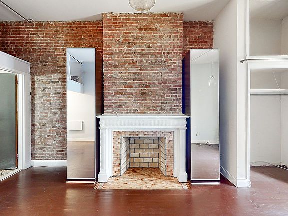 5th image of 323 W 75th St APT 3C
