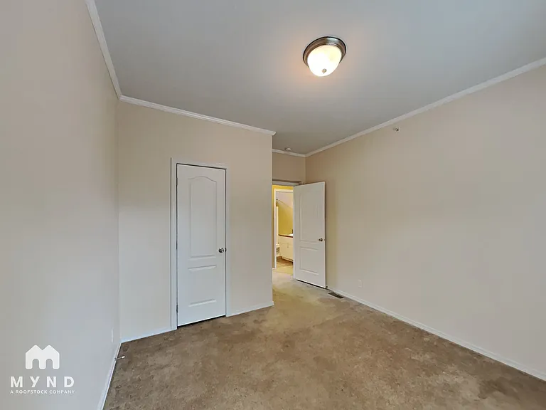 706 Iowa St — Photo 17