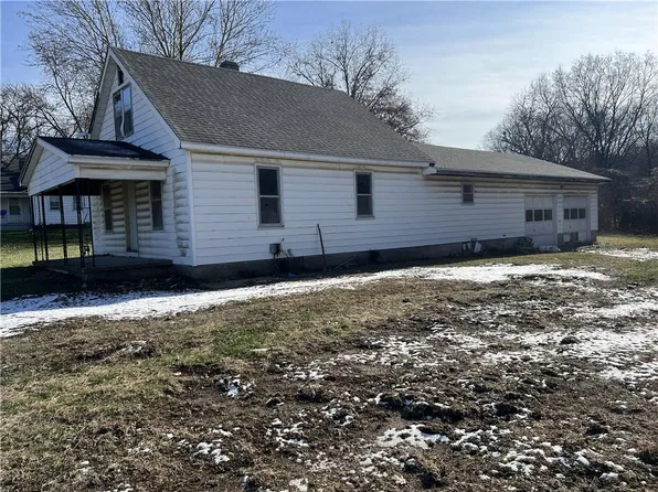 208 Harrington Ave, Saint Joseph, MO 64504