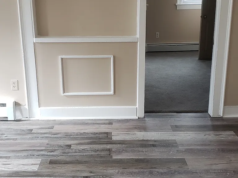 17-19 Mahl Ave #3 — Photo 29